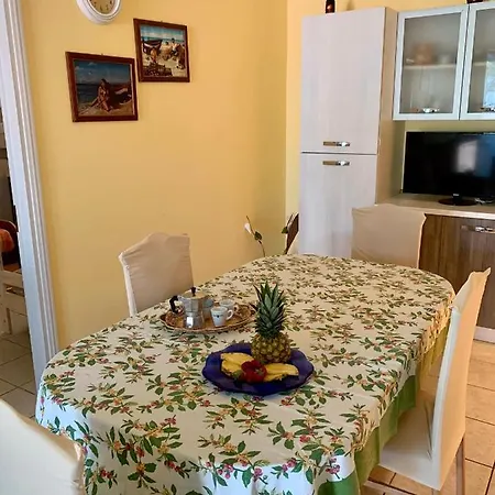 Holiday home Casa Rebecca -